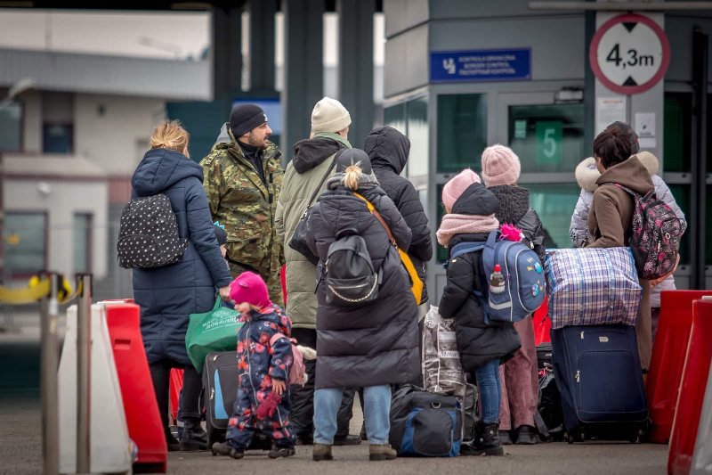 До Польщі за добу прибуло 27 тисяч біженців з України