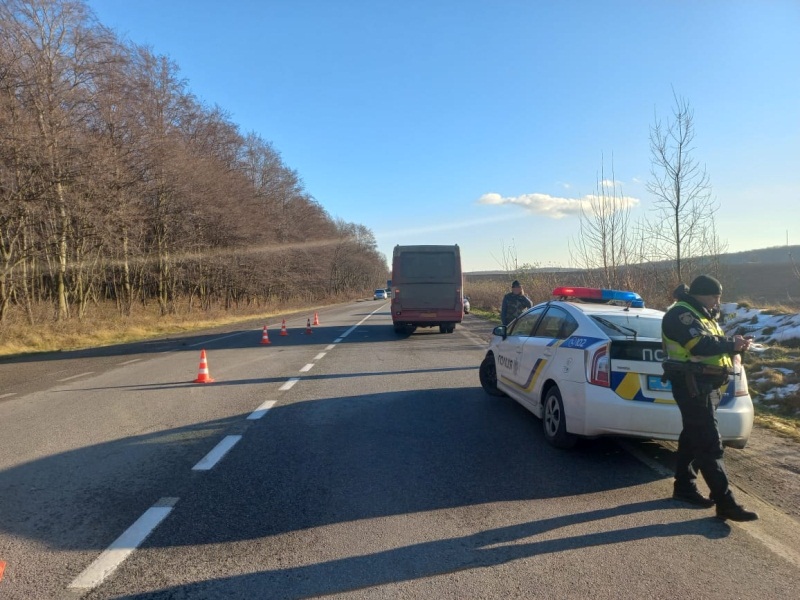 На Львівщині автобус збив пішохода