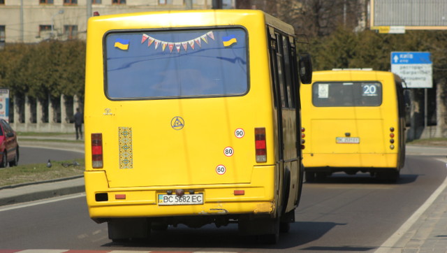 Рудницький закликав громади Львівщини брати відповідальність за перевезення пільговиків