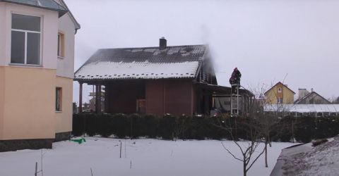 На Львівщині зайнявся житловий будинок