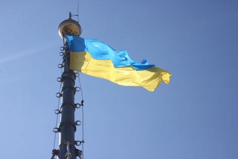 На львівській Ратуші урочисто підняли жовто-блакитний прапор