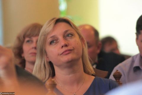 За рік депутатка Довжик збільшила свою готівку до майже 300 тисяч гривень