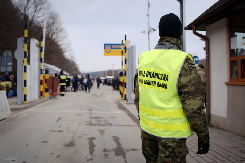 До Польщі за добу прибуло понад 20 тисяч біженців з України