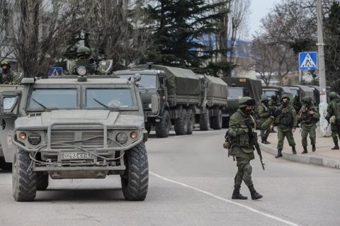 Російські військові почали навчання на кордоні з Україною