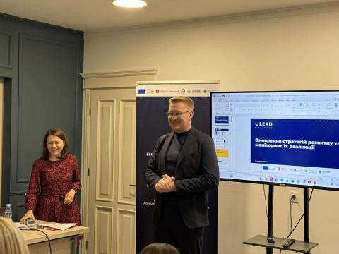 Очільник департаменту економічної політики ЛОВА у листопаді отримав понад 40 тисяч зарплати