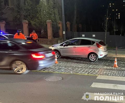 У Львові водійка на пішохідному переході збила пенсіонерку