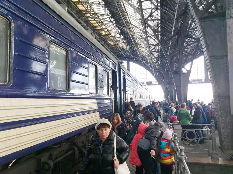 Укрзалізниця призначила евакуаційний поїзд до Львова