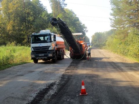 На Львівщині стартував ремонт дороги на Радехів