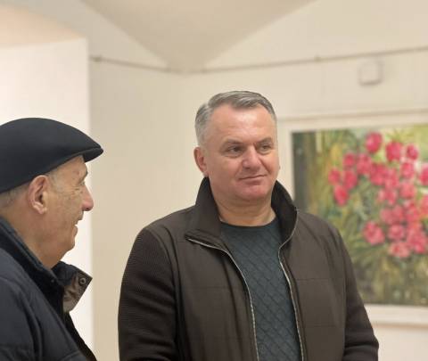 Дружина нардепа Синютки стала власницею низки нерухомості в Франківську та нової Audi Q4 E-Tron