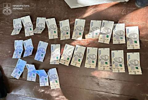 Викладач львівського коледжу за хабарі влаштовував ухилянтів на навчання