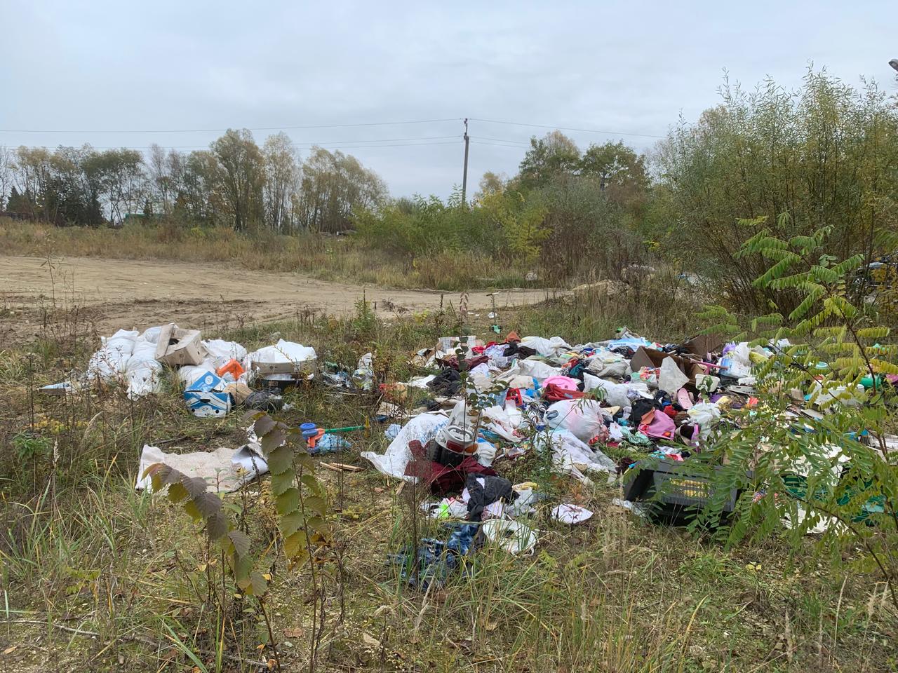 У Солонці виявили звалище побутових відходів