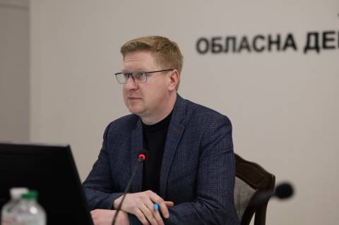 Табакера у лютому заробив понад 100 тисяч гривень