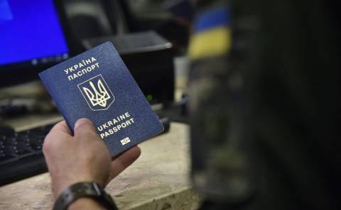 За добу з України виїхали майже 50 тисяч людей