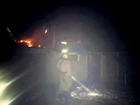 На Радехівщині ліквідували пожежу у господарській будівлі