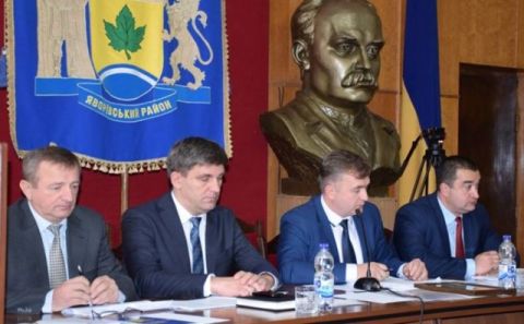 Голова Яворівської райради за рік назбирав 175 тисяч готівки