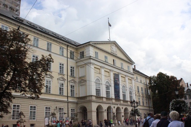 Міжнародне агентство Fitch знизило кредитний рейтинг Львова