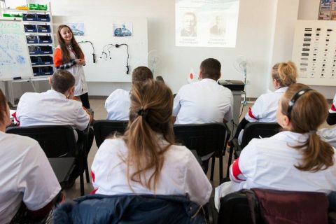Оксана Кушнірецька: Працівники кажуть, що я для них як перша вчителька