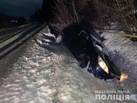 У Славському водій Opel Corsa насмерть збив пішохода