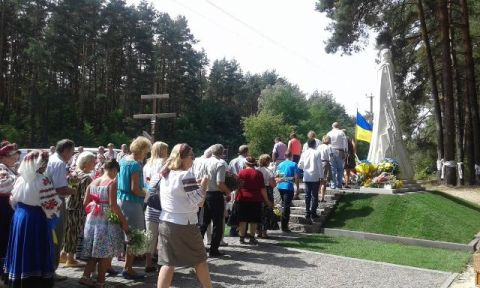 Відкрили пам’ятник героєві Небесної Сотні, львів’янину Юрію Вербицькому