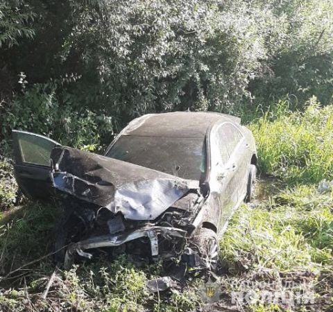 На Золочівщині у ДТП загинув водій легковика