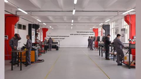 У Львові за 15 мільйонів облаштували майстерню для майбутніх токарів