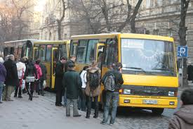 У Львові продовжили маршрут автобусу №28, який ходить до Рудно