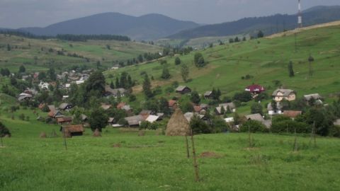 У жовтні у 15 об'єднаних громадах Львівщини стартують перші вибори