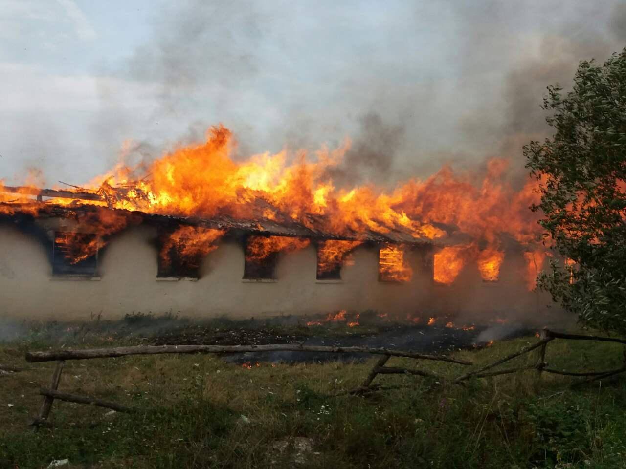На Стрийщині загорілася будівля коледжу Львівського аграрного університету
