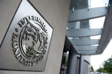 30 квітня МВФ розгляне програму співпраці з Україною