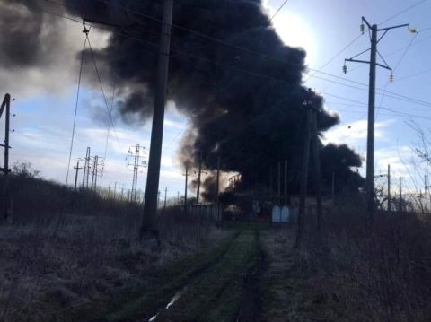 На залізничній станції у Красному загасили пожежу