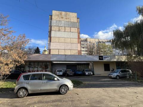 Магазин на Науковій через недбалість чиновників 25 років не платив орендної плати за землю