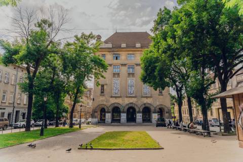 Театр ляльок передали у власність громади Львова