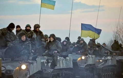 Один військовий загинув, семеро поранено минулої ночі на Донбасі, – Порошенко