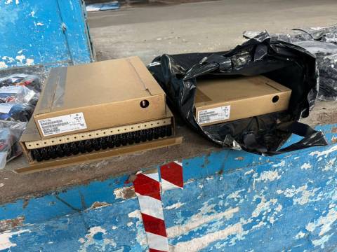 На кордоні з Польщею виявили контрабанду техніки та косметики на 600 тисяч гривень