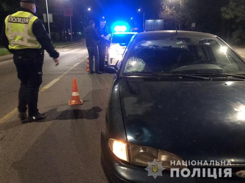 У Львові водій легковика збив дитину на пішохідному переході