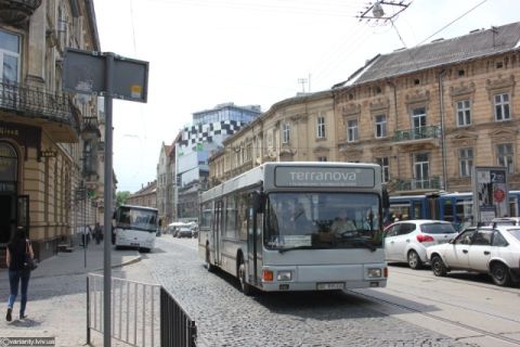 Шмигаль заявив про відновлення роботи громадського транспорту