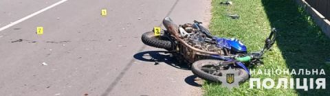 У Червоноградському районі Renault Duster збило підлітка на мотоциклі  