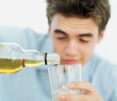 Генпрокуратура порахує дітей-алкоголіків