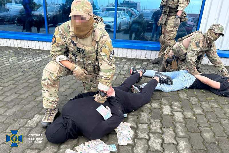 На Львівщині викрили двох військових-дезертирів, які вимагали гроші в бійців ЗСУ