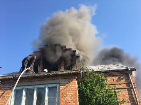 У Кам'янка-Бузькому районі горів житловий будинок