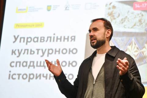 Керуючий справами виконкому Львова у вересні отримав майже 80 тисяч зарплати