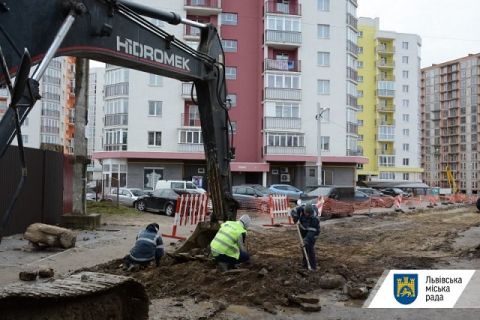 У Львові на вулиці Шевченка розпочали будівництво квазі-кільця