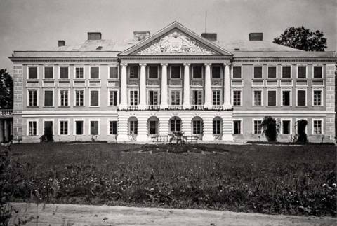 палац Скарбків-Яблоновських (фото: skycrapercity.com)