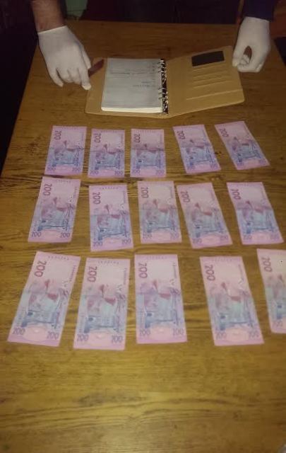 На Львівщині слідчий поліції вимагав хабар у три тисячі гривень