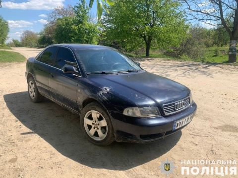 На Львівщині водій Audi наїхав на пішохода та втік