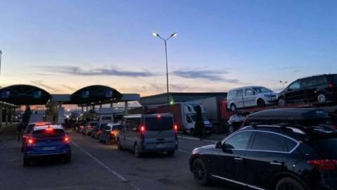 На кордоні з Польщею – черги на 20 авто