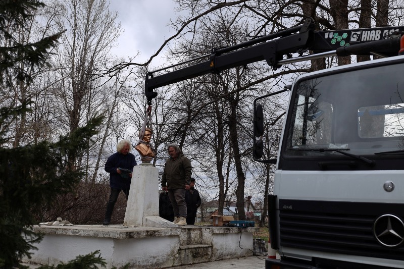 У Бориславі відновлять пам’ятник Міцкевичу