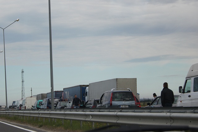 На кордоні з Польщею – черги на 168 авто