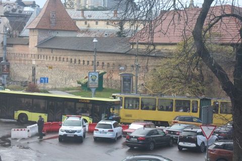 У Львівській міськраді бояться зарплат в АТП-1 та дискримінують кобіт з Львівелектротрансу
