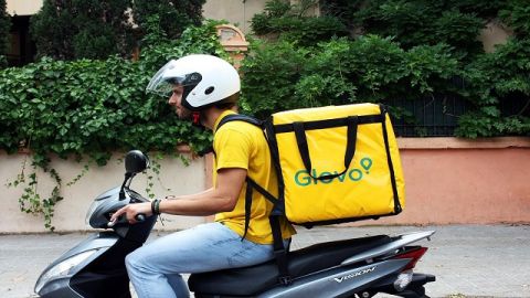 У Львові запустили міжнародний сервіс доставки Glovo